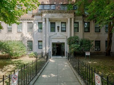 2001 Commonwealth Ave APT 11, Brighton, MA, 02135