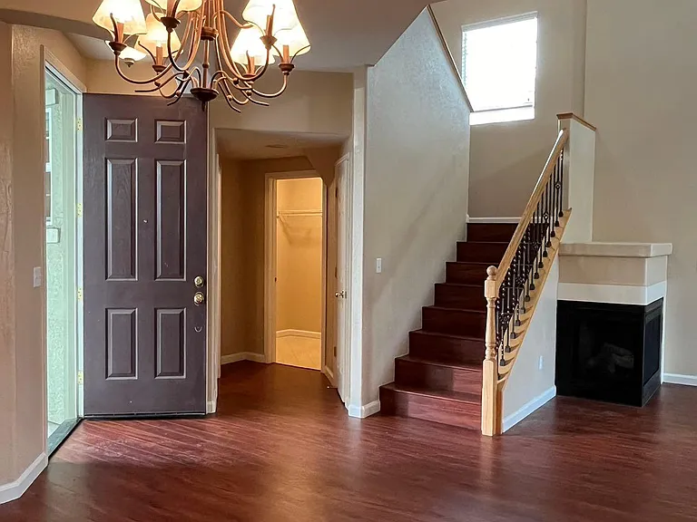 8193 Shay Cir — Photo 1