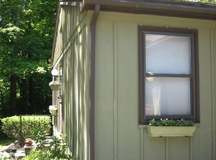 33 Floyd Ave UNIT 1, West Lebanon, NH 03784