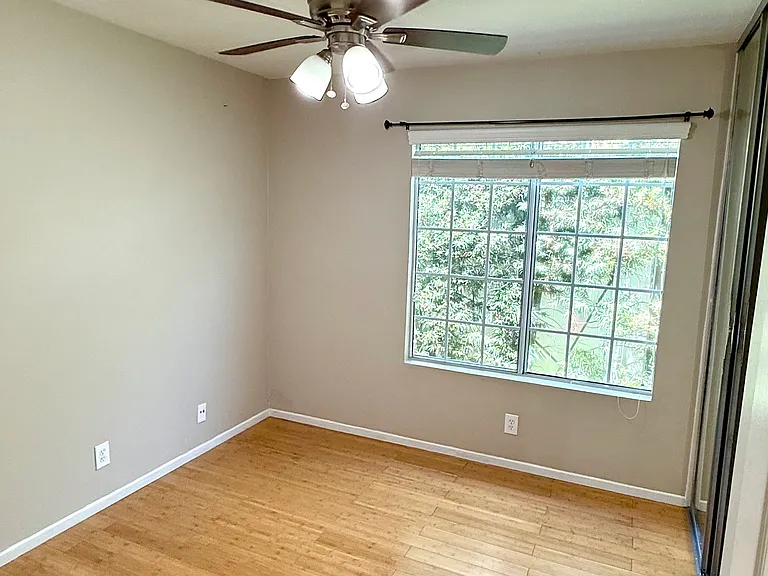 4592 Kimberwick Cir — Photo 16