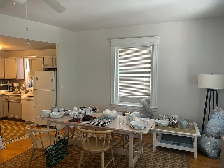 1110 Beacon St #1C — Photo 5