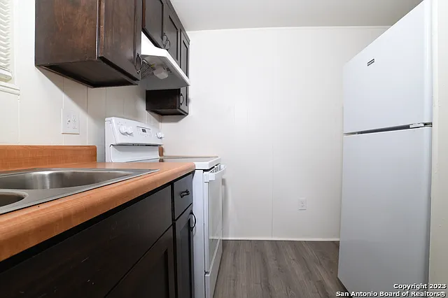215 Greenlawn Ave #A — Photo 13