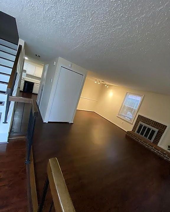 1st image of 1514 Sharpsburg Ct