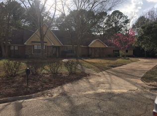 2453 P St NW, Washington, DC 20007