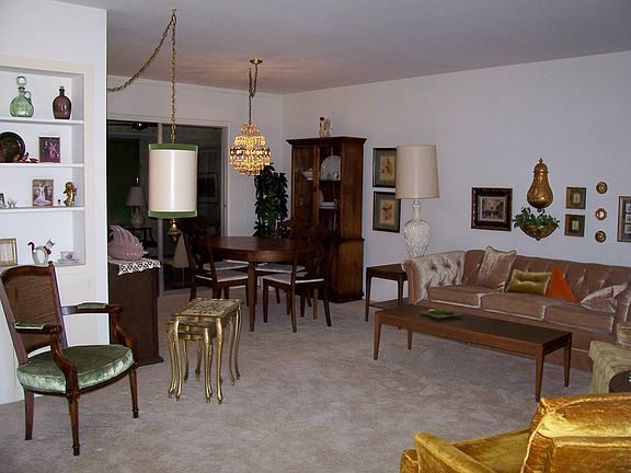 Formal Living & Dining Rooms