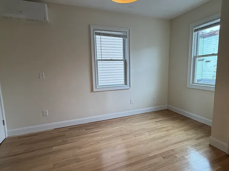 26 Brooks St #2 — Photo 7