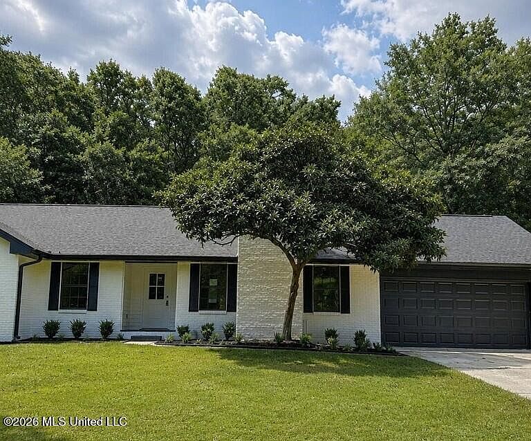 1st image of 5615 Ahekolo Cir