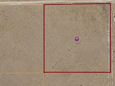 205th St W, Rosamond, CA, 93560