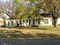 1st image of 1310 Oak Hill Cir