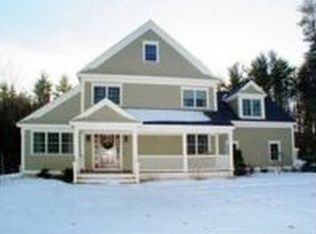 25 Woodman Rd, South Hampton, NH 03827