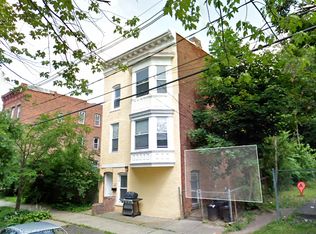130 9th St, Troy, NY 12180