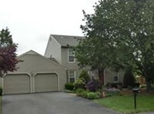1379 Country Club Rd, Allentown, PA 18106