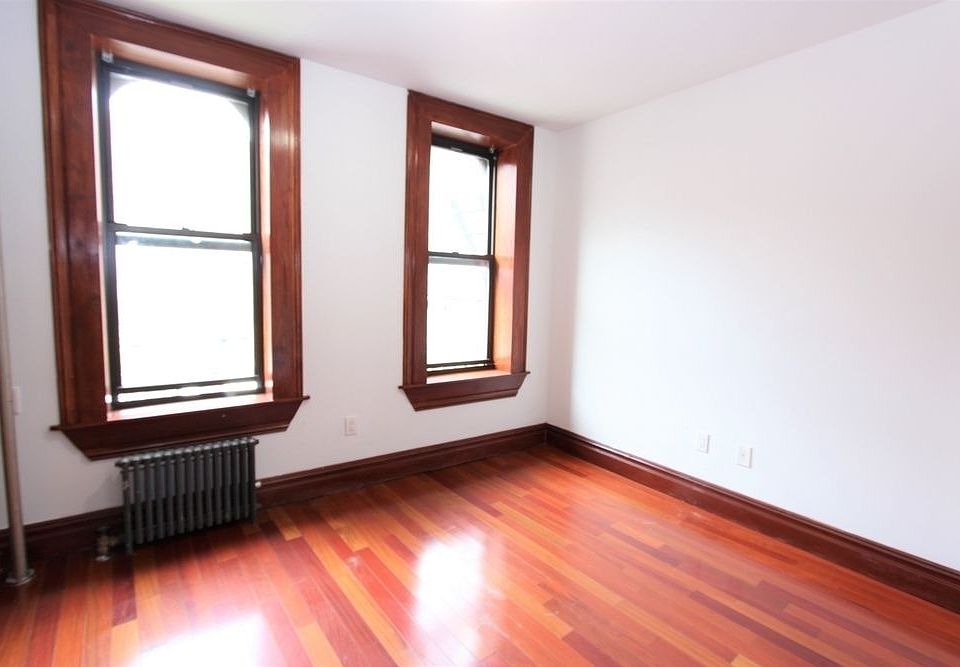 1st image of 1257 Park Ave APT 3S