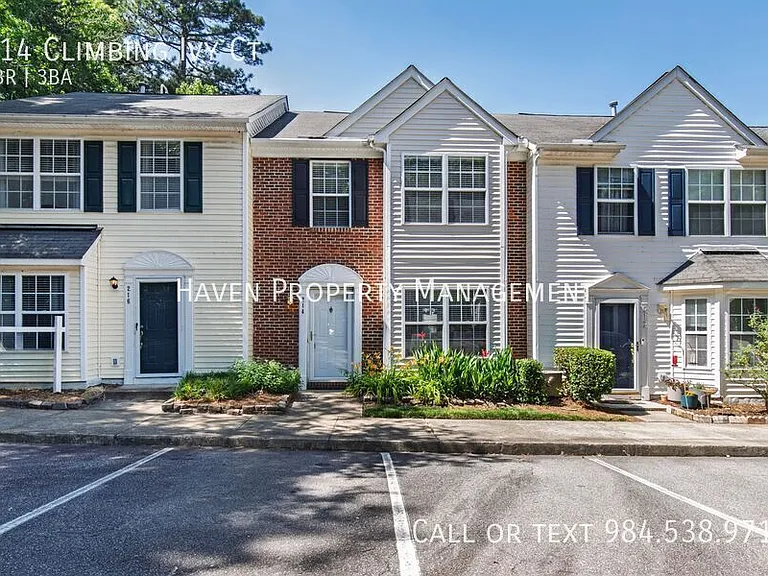 214 Climbing Ivy Ct — Photo 1