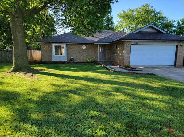 2460 S Nolting Avenue, Springfield, MO 65807