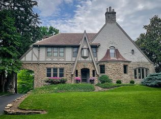 704 Wakefield Dr, Cincinnati, OH 45226