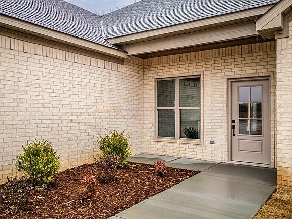 2nd image of 218 Michelle Dr