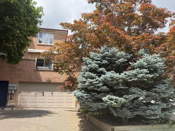 133 Stillwater Cres, Toronto, ON M2R 3S3