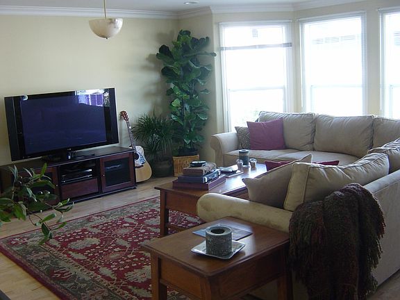 Half of great room - open to kitchen on left of photo