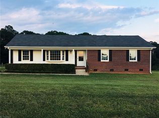 5476 Jesse Small Rd, Randleman, NC 27317