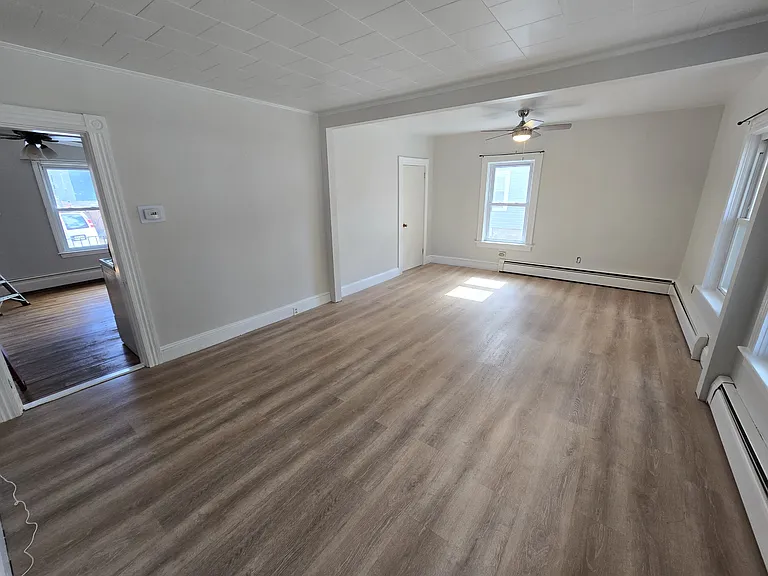 1019 Victory Hwy #1019 — Photo 7