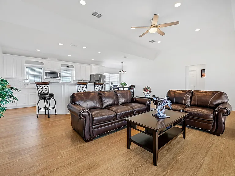 747 Waypoint Dr — Photo 15