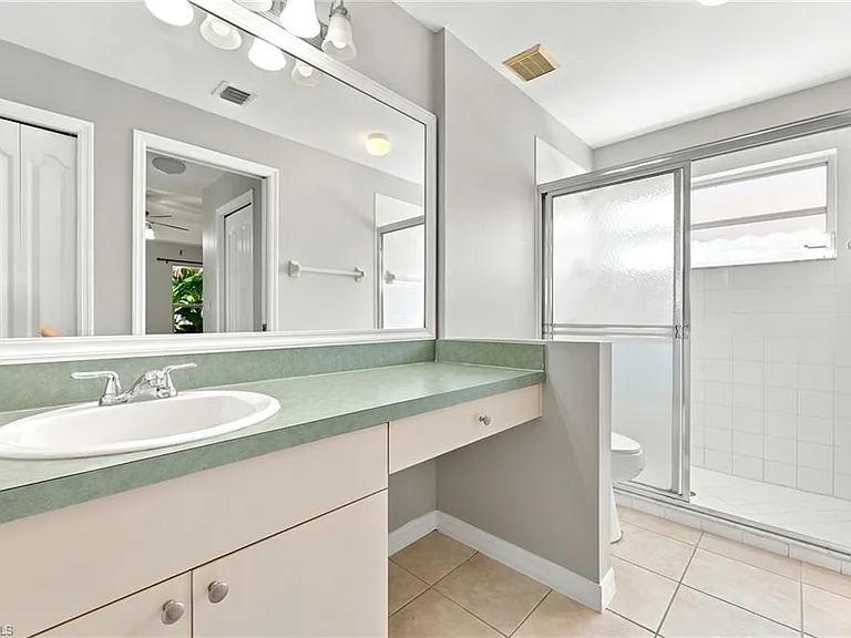 25925 Pebblecreek Dr — Photo 30