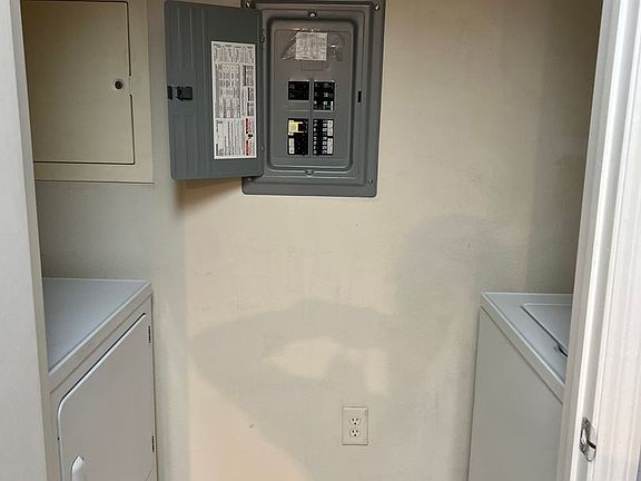 5th image of 6565 Emerald Dunes Dr APT 202