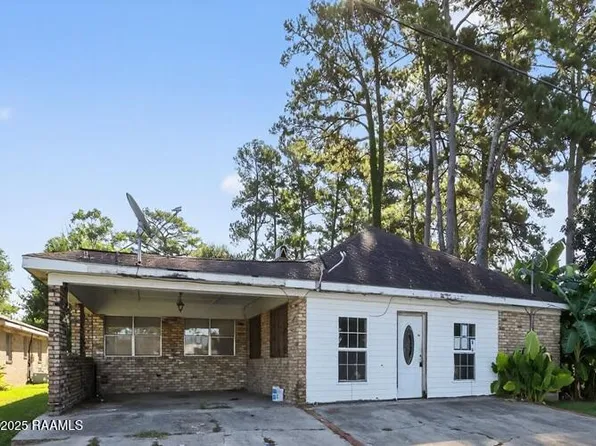 1409 Carmel Dr, Lafayette, LA 70501