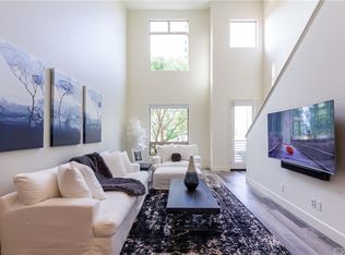 43 Soho, Irvine, CA 92612