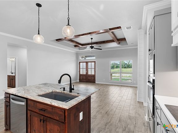 4th image of 132 Chantry Ln