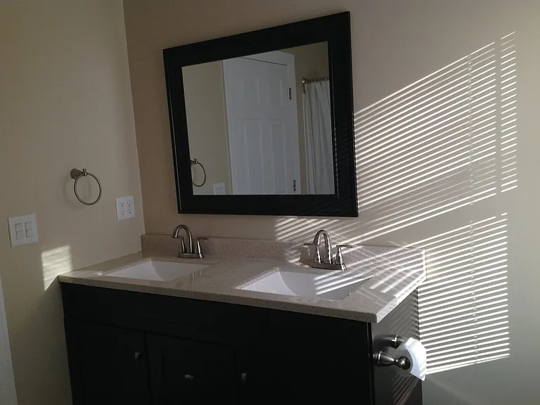 829 Crow Hill Rd — Photo 10