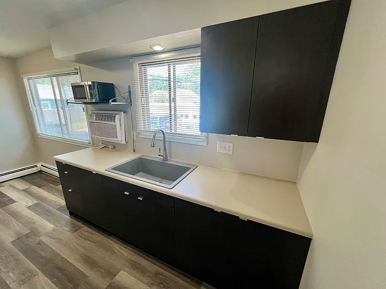 440 S Western Ave #7 — Photo 5