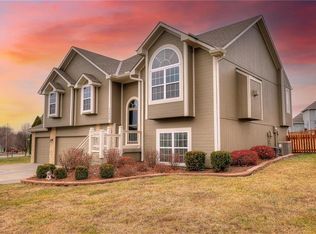 11035 N Skiles Ave Kansas City Mo 64157 Zillow