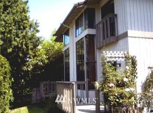 12 18th Ave NE #12B, Kirkland, WA 98033