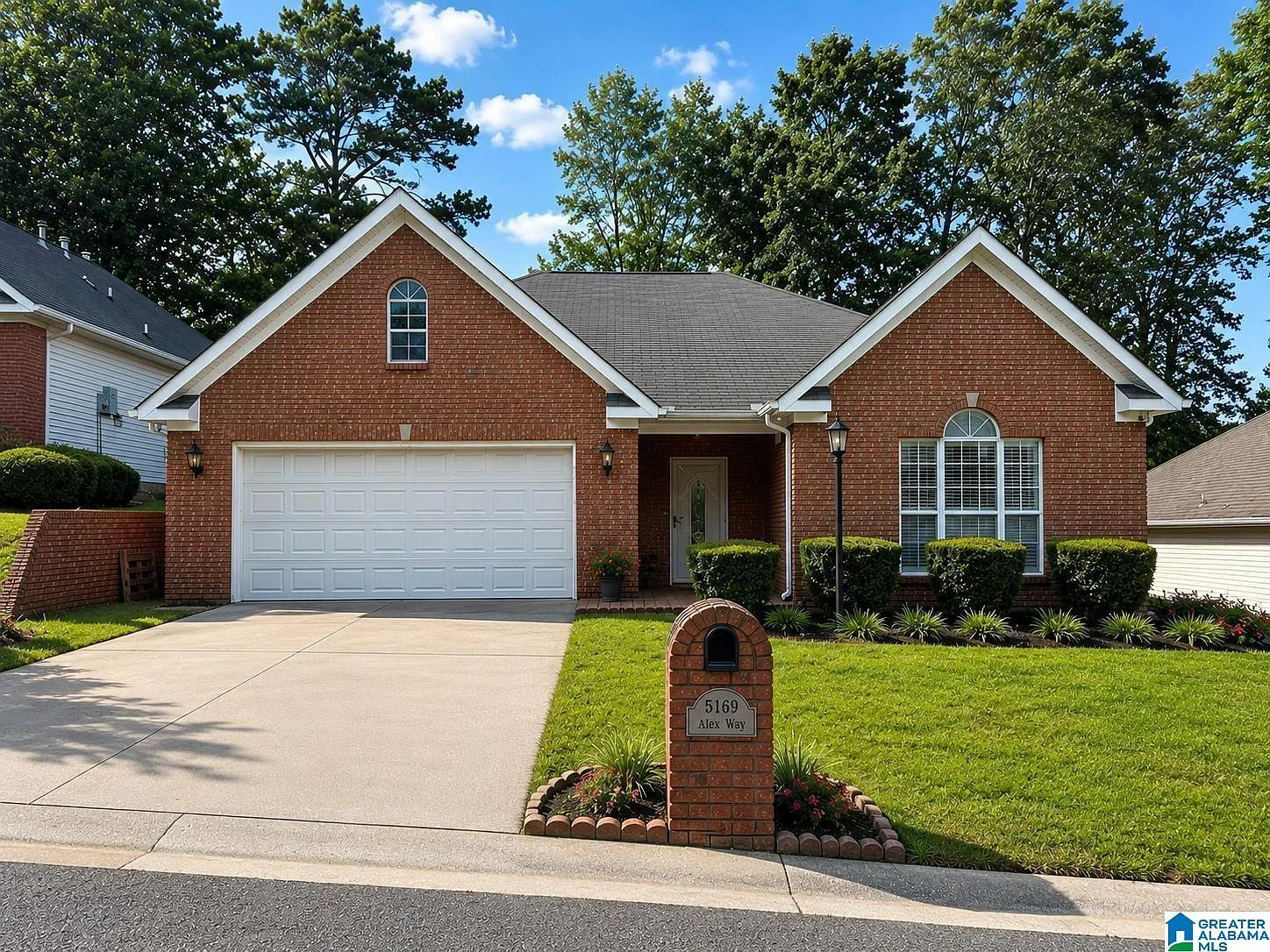 3 bed, 2.0 bath, $1,700 — Photo 1