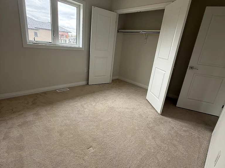3143 Searidge St #B-C — Photo 8