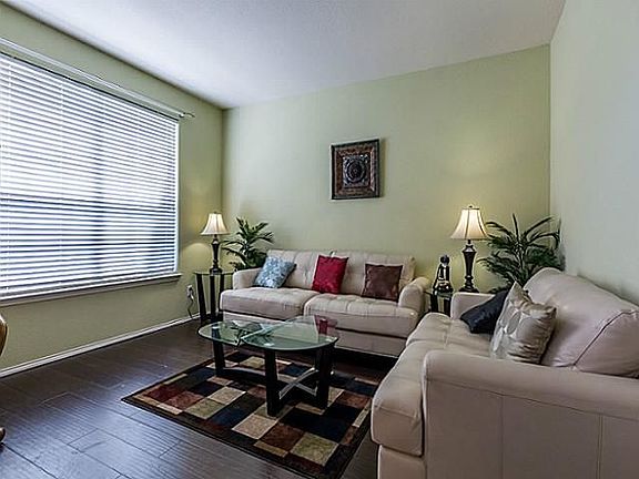 3rd image of 2942 Hastings Dr