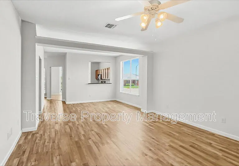 10001 Blue Bell Dr — Photo 7