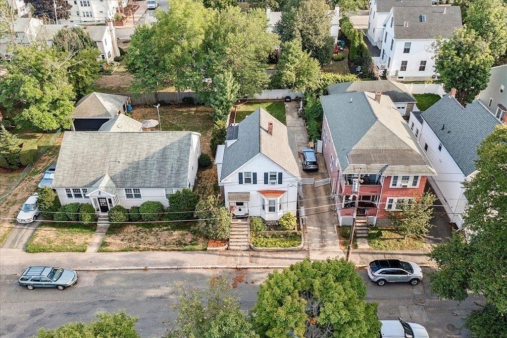 19 Brooks Park, Medford, MA 02155 MLS 73101562 Zillow