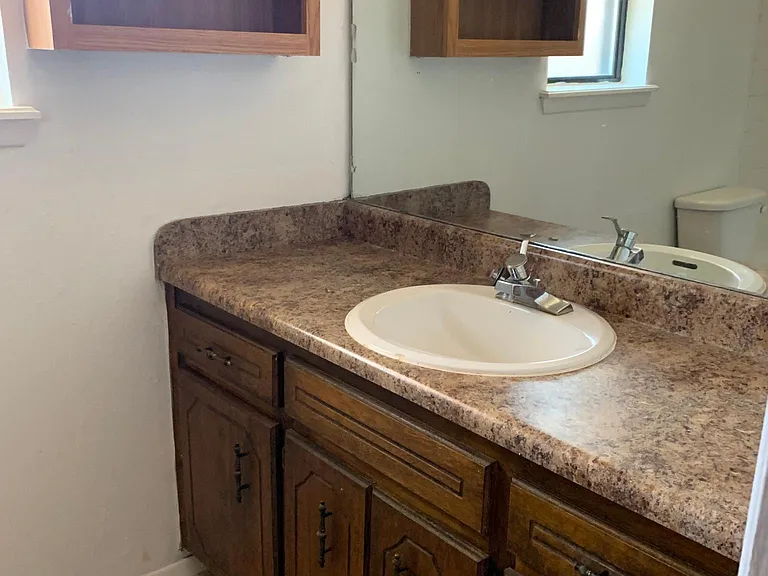 1823 Wisdom Dr — Photo 17
