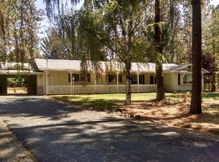 379 Oakmont Dr, Grants Pass, OR