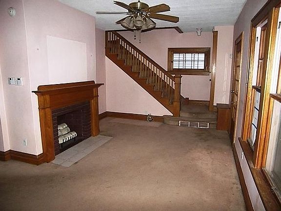 5th image of 134 Notre Dame Ave