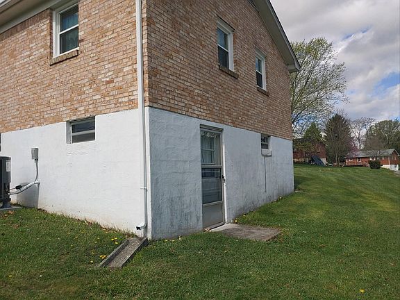 5th image of 5820 Jones Dr