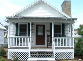 44 Fish Camp Cir, Newland, NC 28657