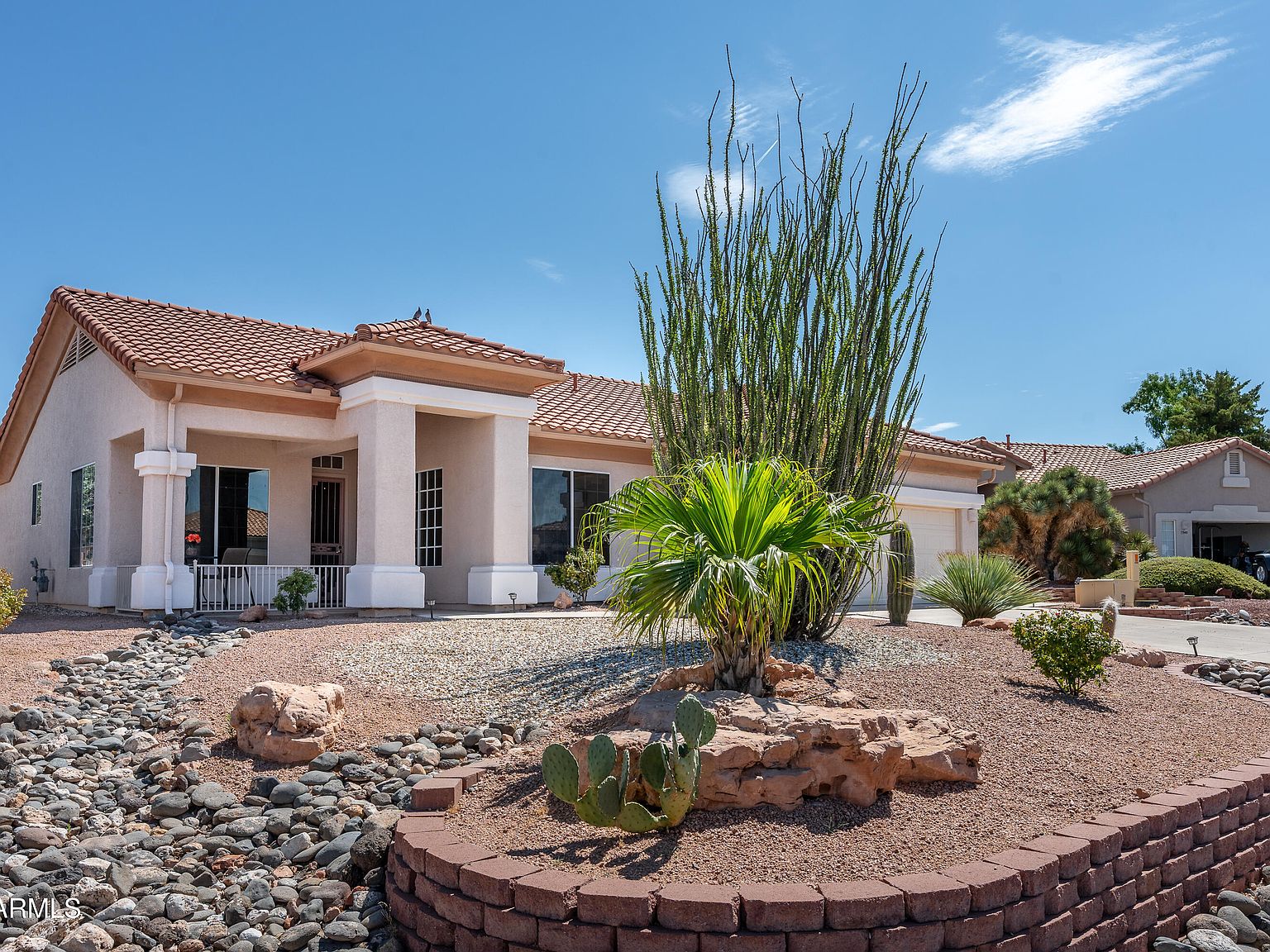 5330 E Silverthorne Dr