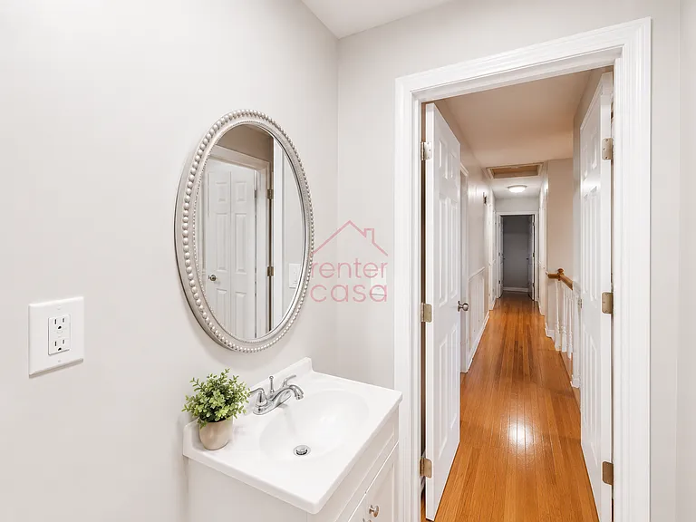 2535 Castile Dr — Photo 31