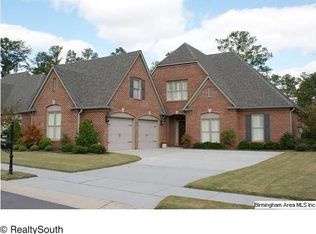 5437 Crossings Lake Cir, Birmingham, AL 35242
