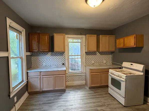 (undisclosed Address), Milwaukee, WI 53209