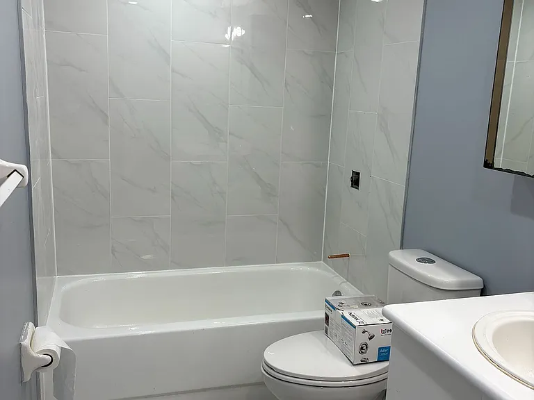 61 Markbrook Ln #1601 — Photo 12